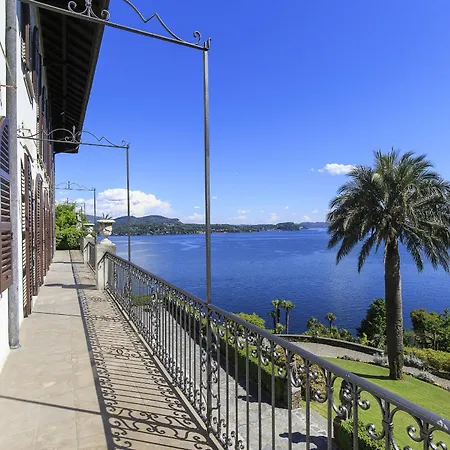 Вилла Villino San Remigio - Gracious With Pool & Views! Вербания