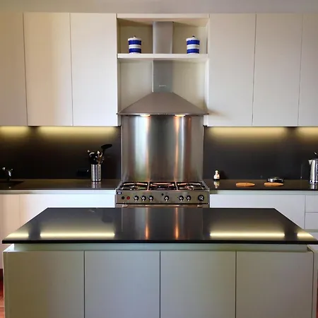 فيلة Villino San Remigio - Gracious With Pool & Views!