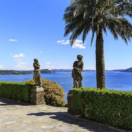 Вилла Villino San Remigio - Gracious With Pool & Views! Вербания