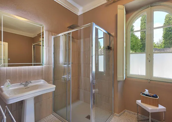 빌라 Villino San Remigio - Gracious With Pool & Views! *
