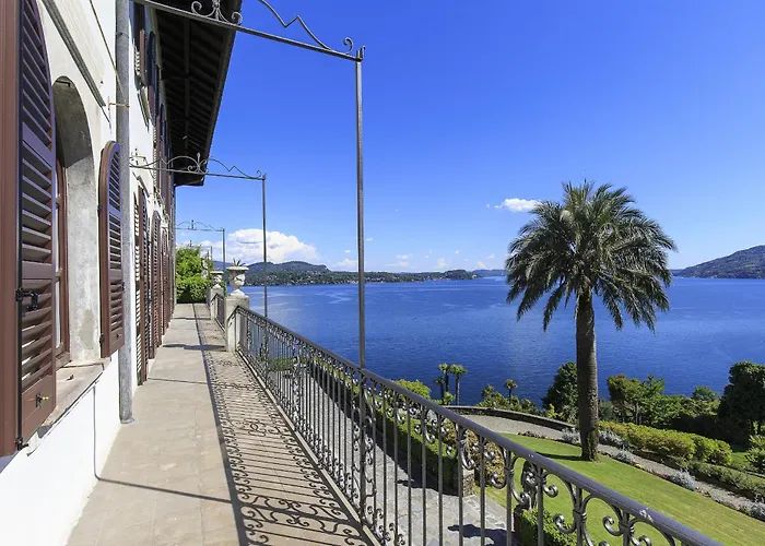 빌라 Villino San Remigio - Gracious With Pool & Views! 베르바니아