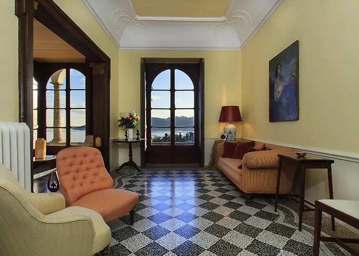 빌라 Villino San Remigio - Gracious With Pool & Views! 베르바니아
