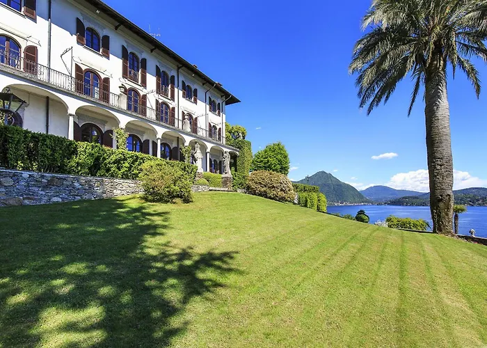 Villino San Remigio - Gracious With Pool & Views! * 베르바니아