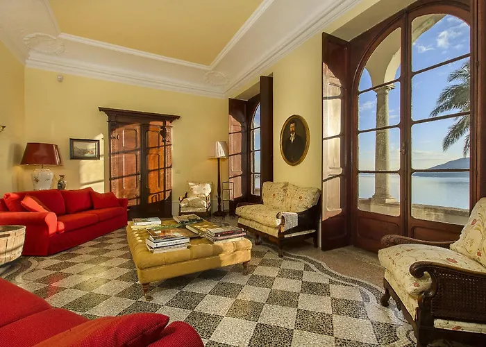 빌라 Villino San Remigio - Gracious With Pool & Views!
